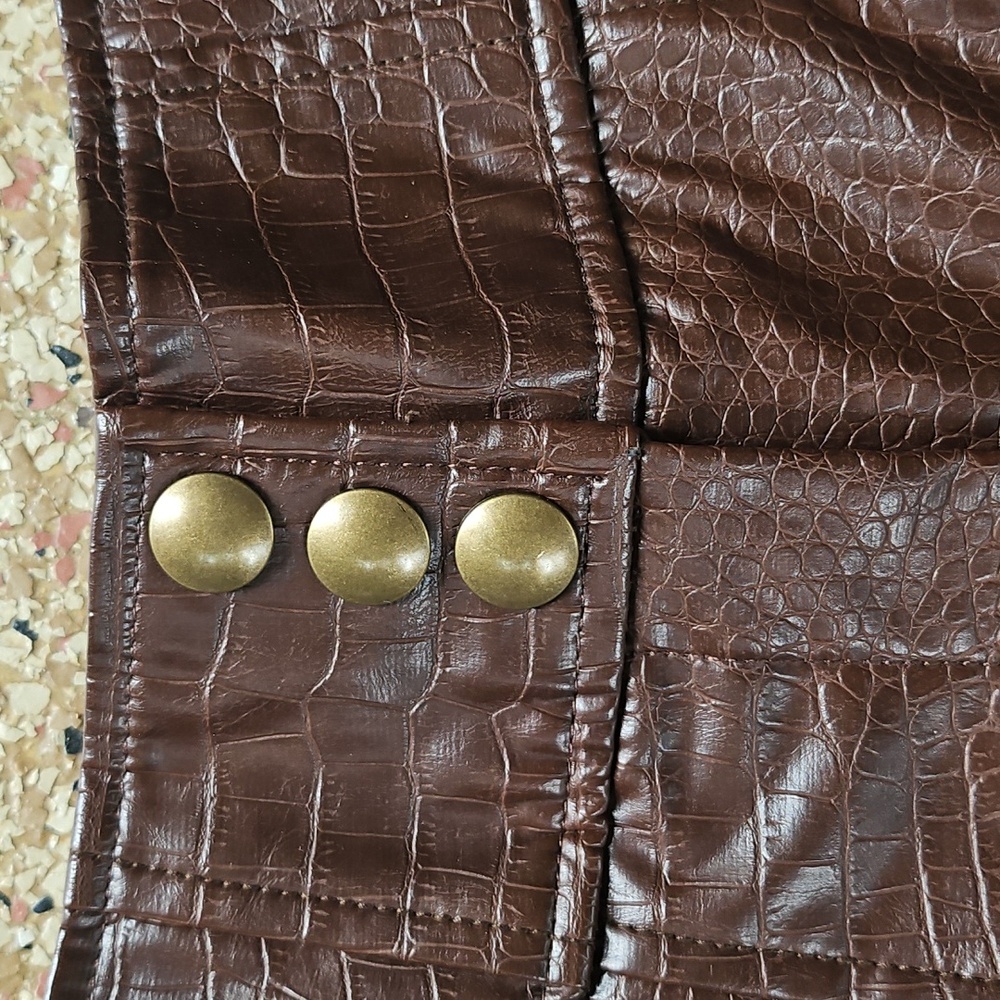 Veronica Beard Carabella Embossed Croc Effect Cropped Tapered Pants Size 4 - Picture 4 of 12